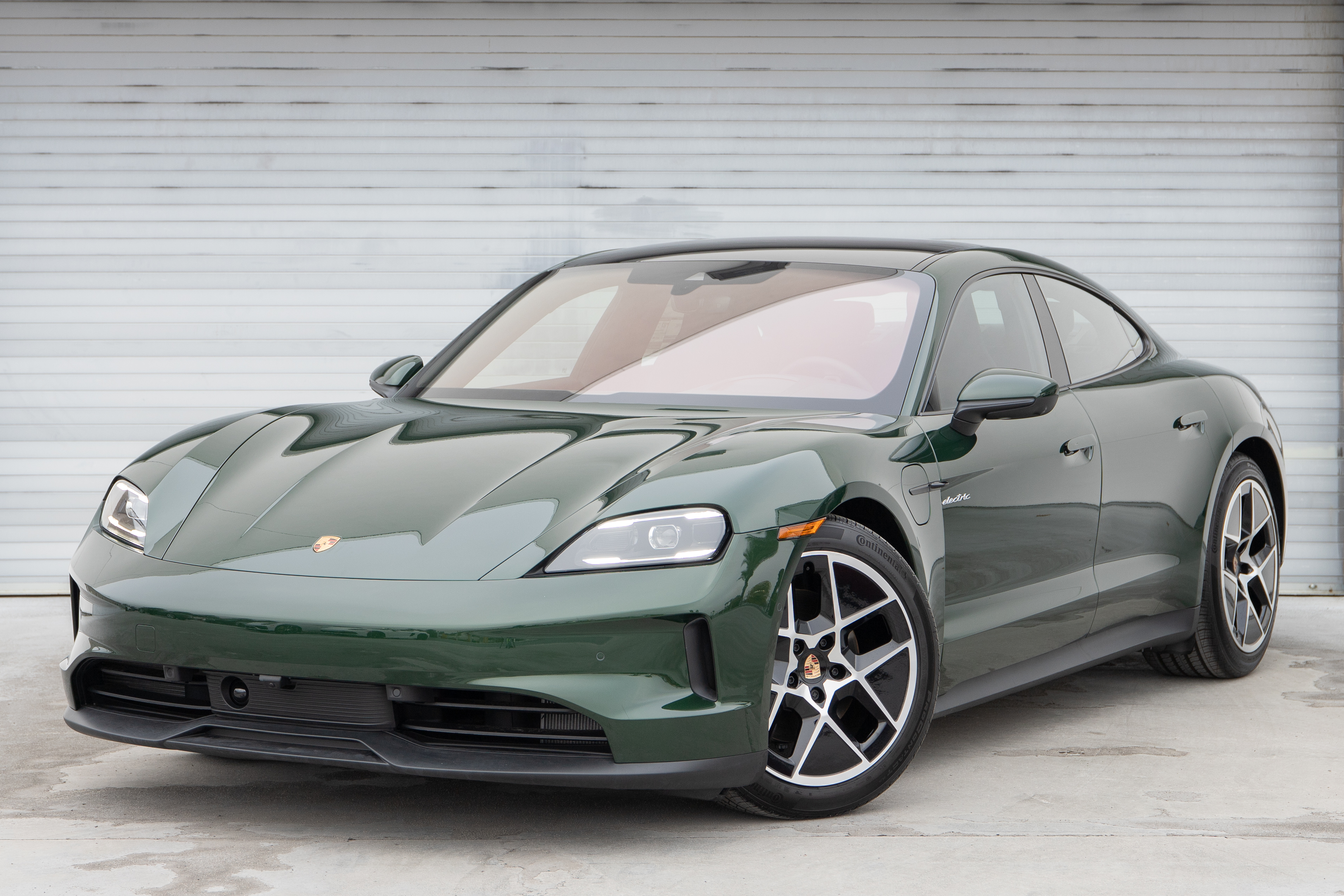 2026 Porsche Taycan - 4